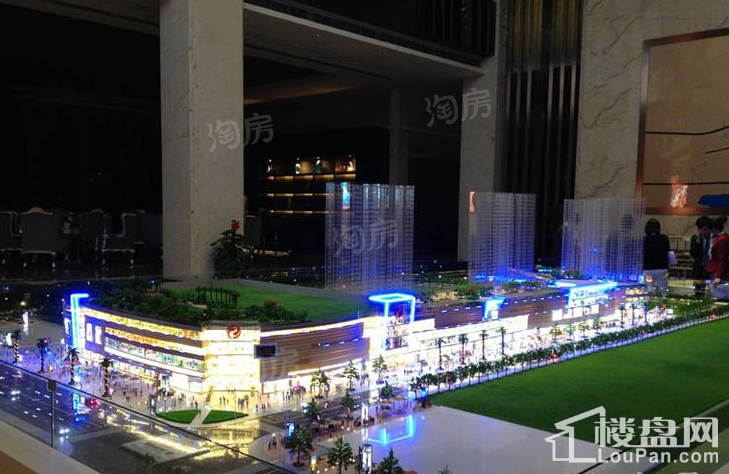 清泉城市广场实景图