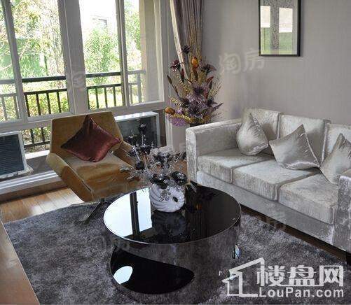 春晓华苑样板间