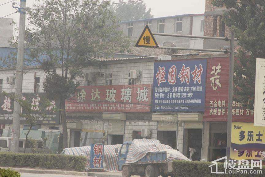 周边配套图