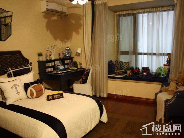 曲江观山悦样板间