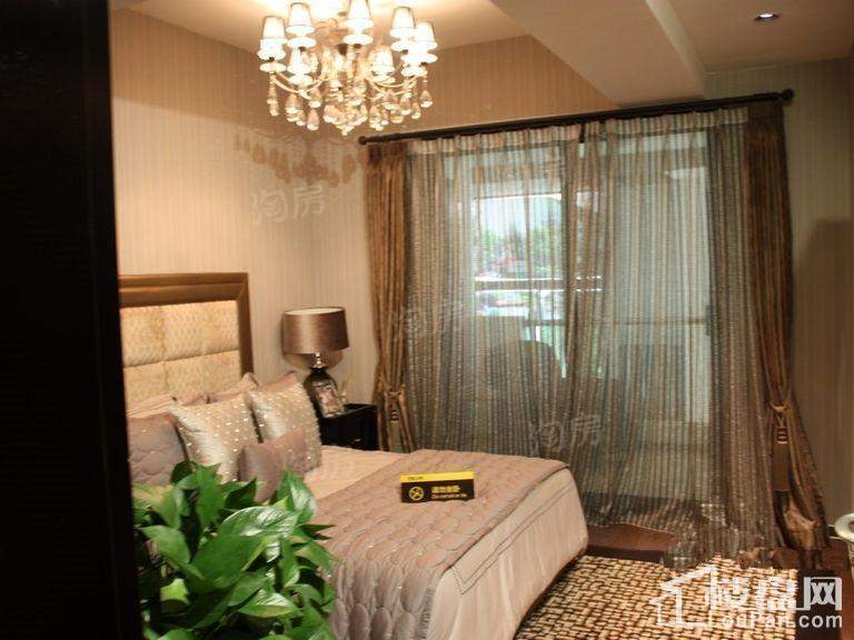 曲江观山悦样板间