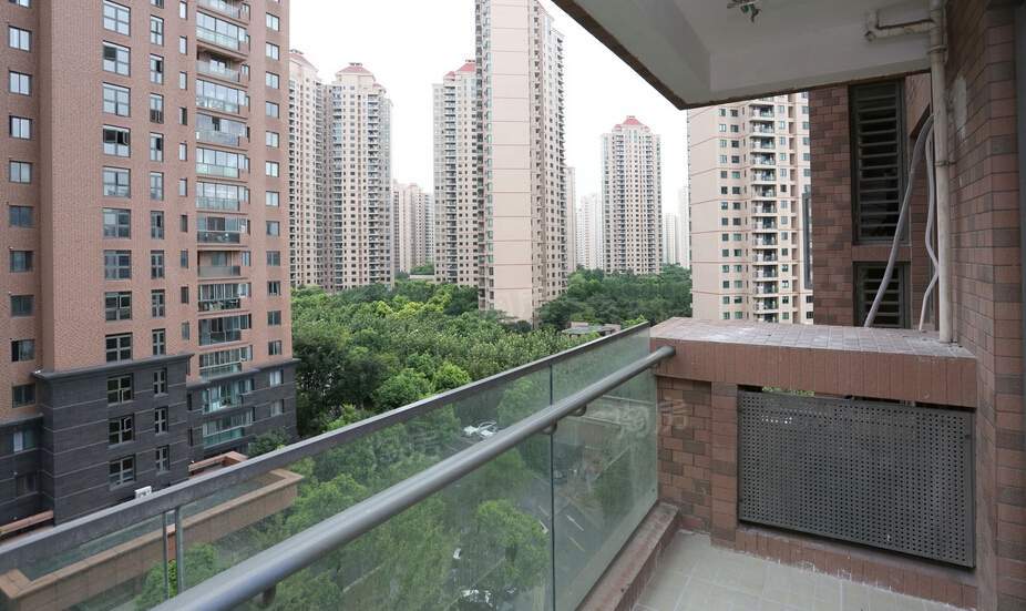 新天地河滨花园样板间