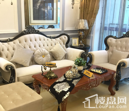 源东云锦样板间