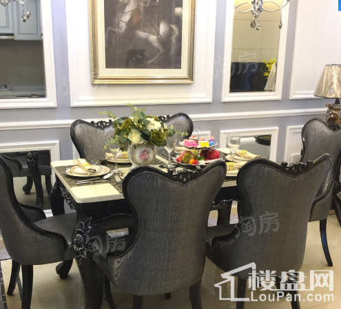 源东云锦样板间