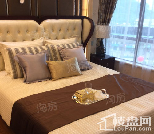 源东云锦样板间