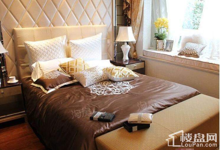 松江颐景园样板间