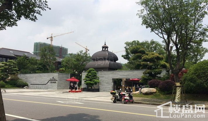 天和尚上海实景图