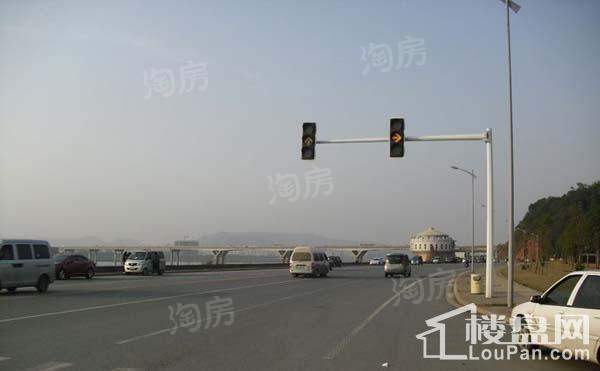 万科紫台配套图
