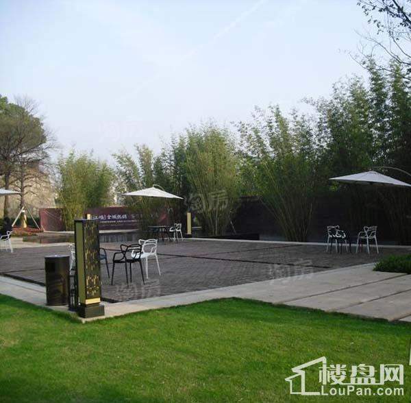 万科紫台实景图