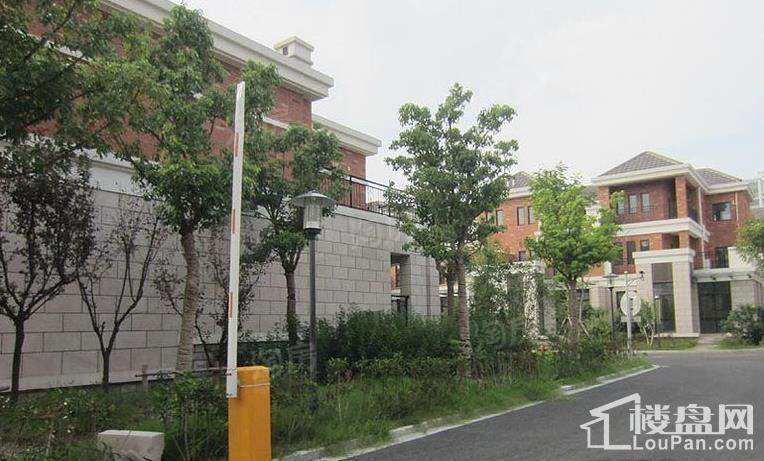 万安世家华园实景图