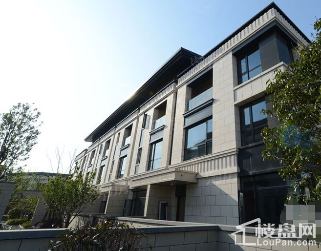 佘山玺樾实景图