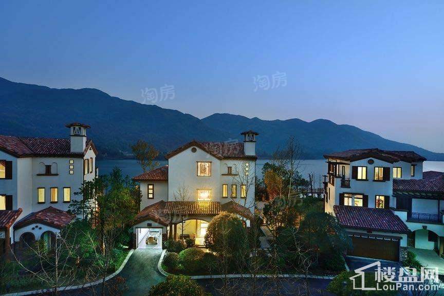 山湖鹭岛实景图