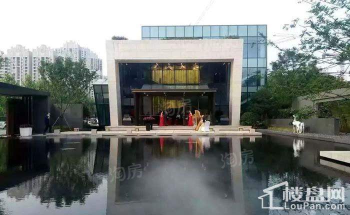 长房梅溪香山实景图