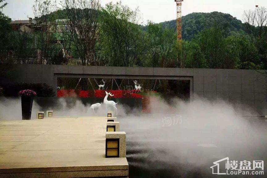 长房梅溪香山实景图