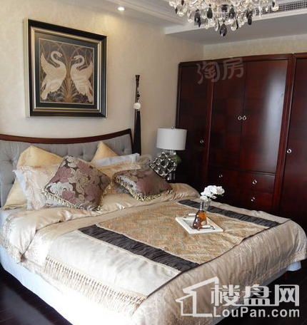东鼎名人府邸样板间