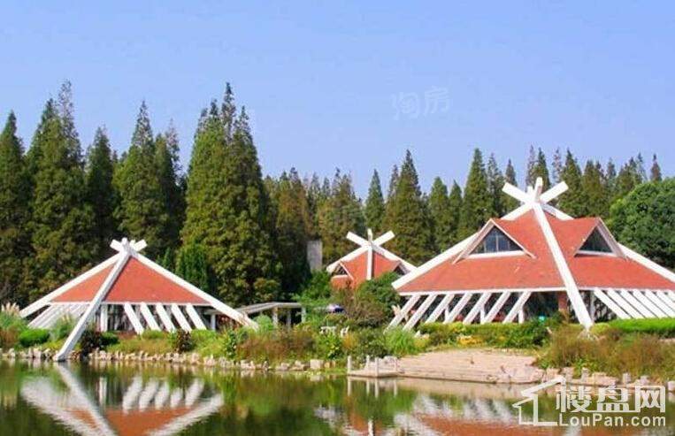 堤亚纳昱墅配套图