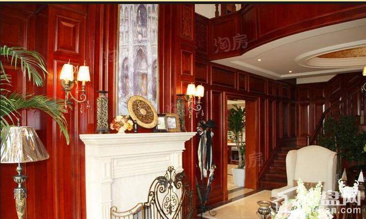 堤亚纳昱墅样板间