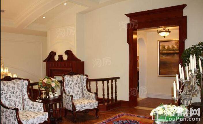 堤亚纳昱墅样板间