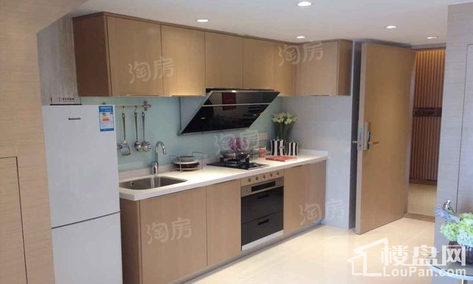 建华铂中环样板间