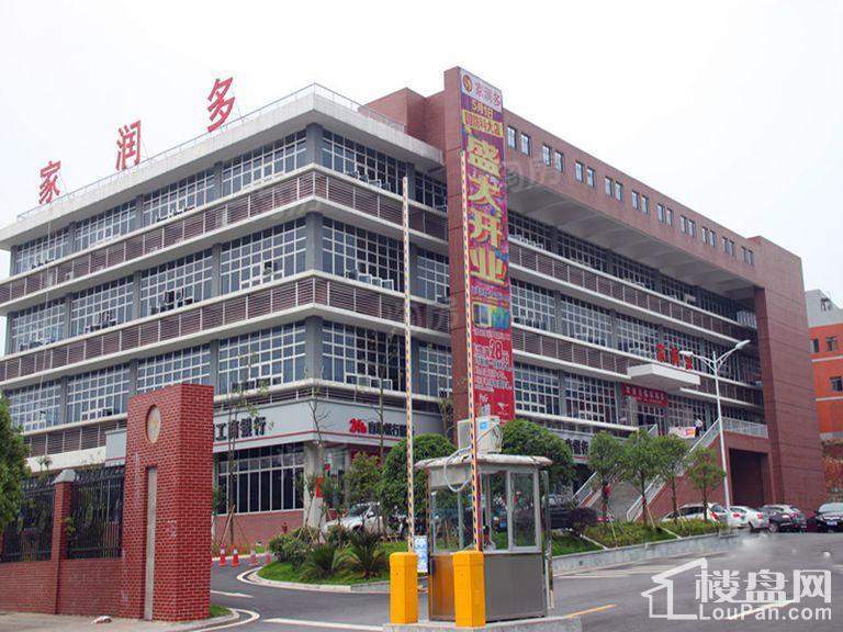 保利香槟国际配套图