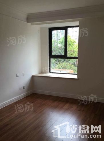 中国铁建青秀卓庭样板间