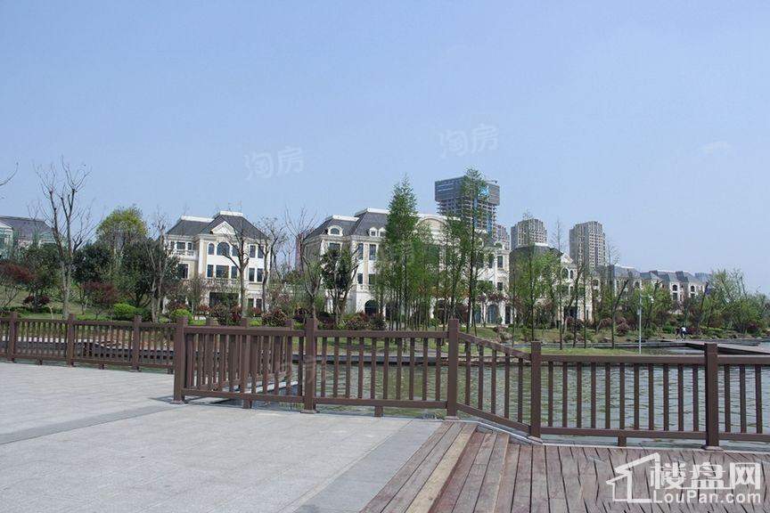 达美溪湖湾实景图