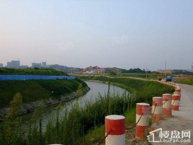 达美溪湖湾配套图