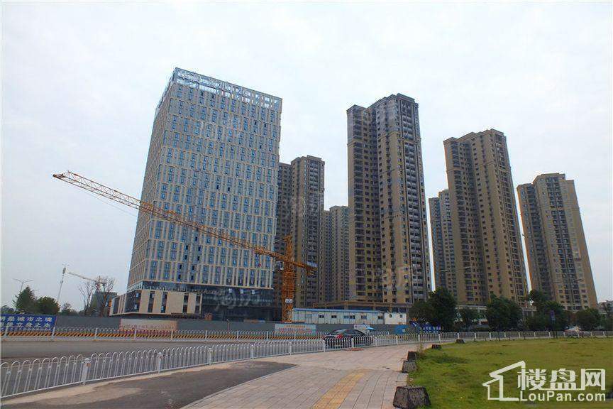 华润置地广场实景图