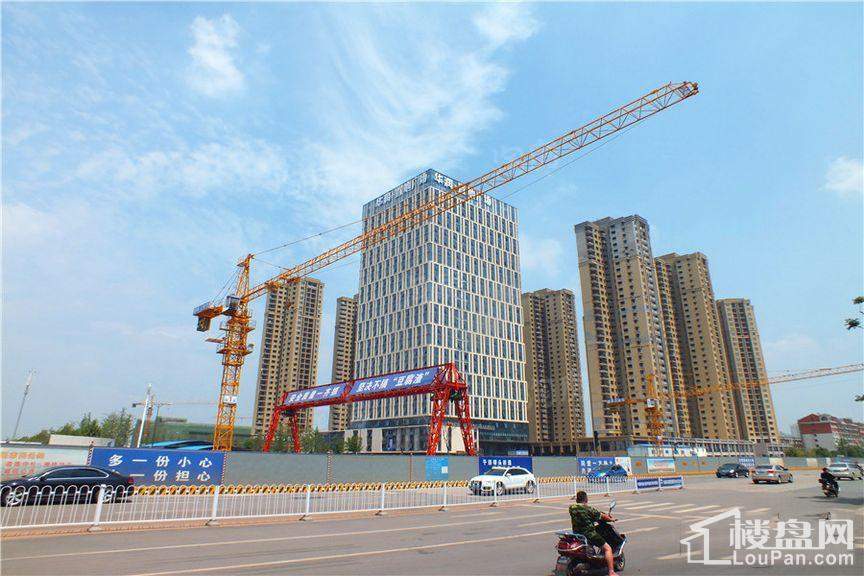 华润置地广场实景图