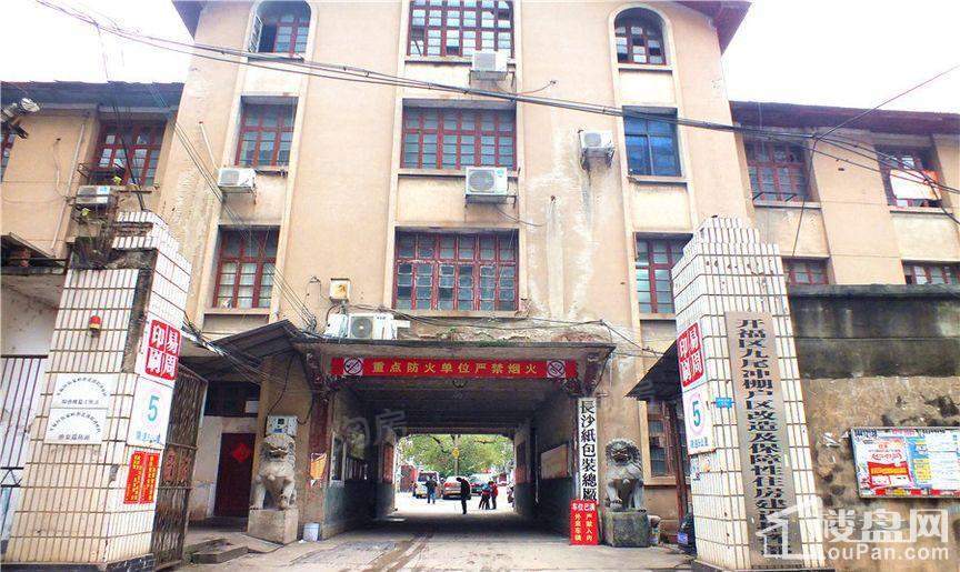 上林公馆配套图