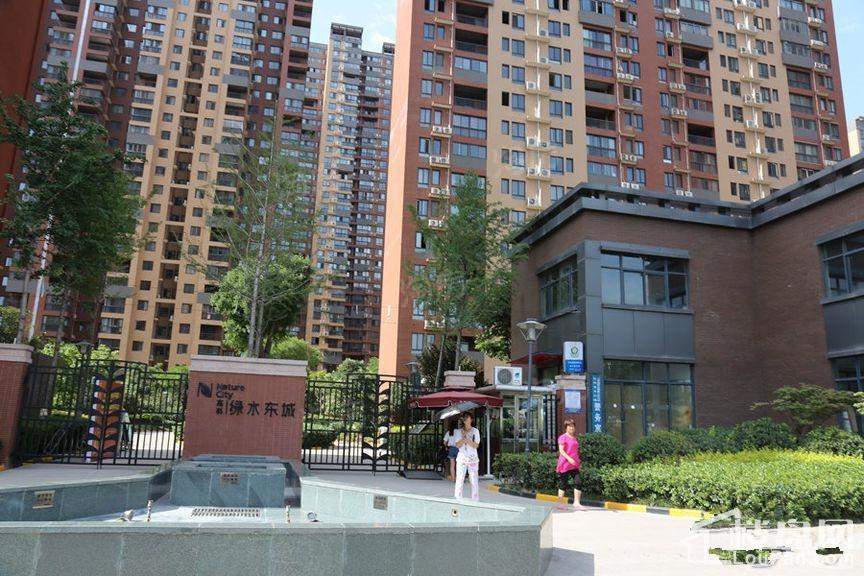 高科绿水东城实景图