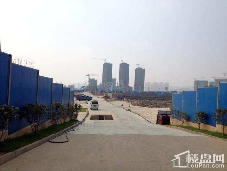 柏宁地王广场实景图