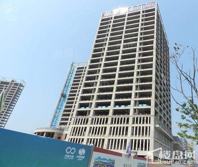 柏宁地王广场实景图