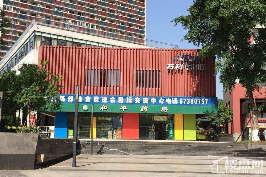 圣名世贸城配套图