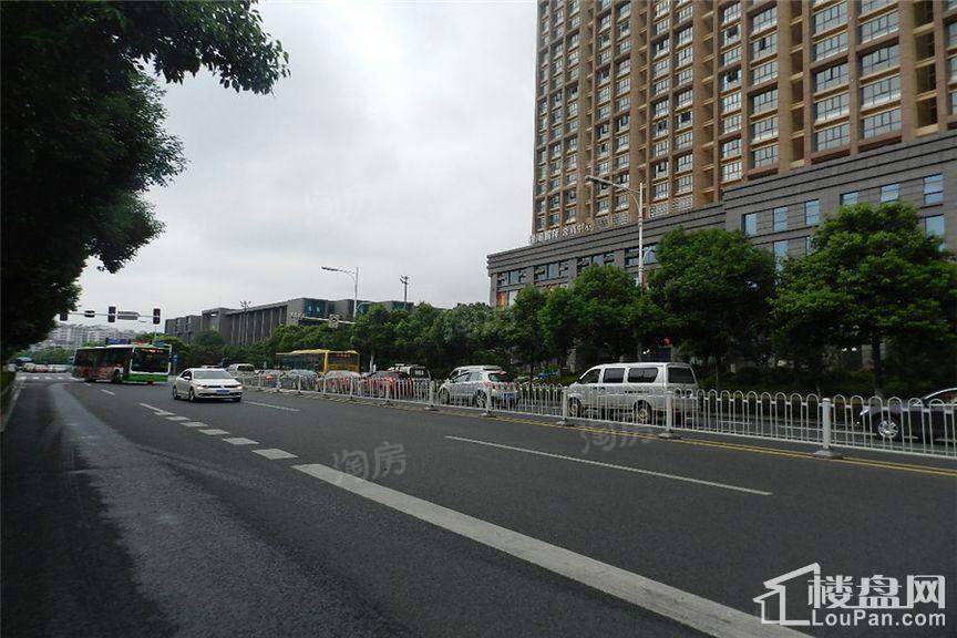 长房云时代配套图