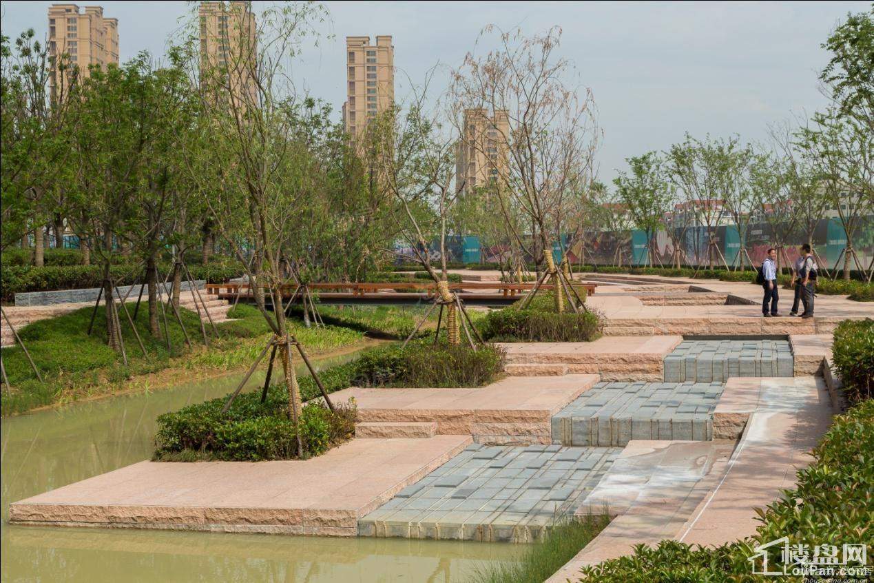 融科城实景图