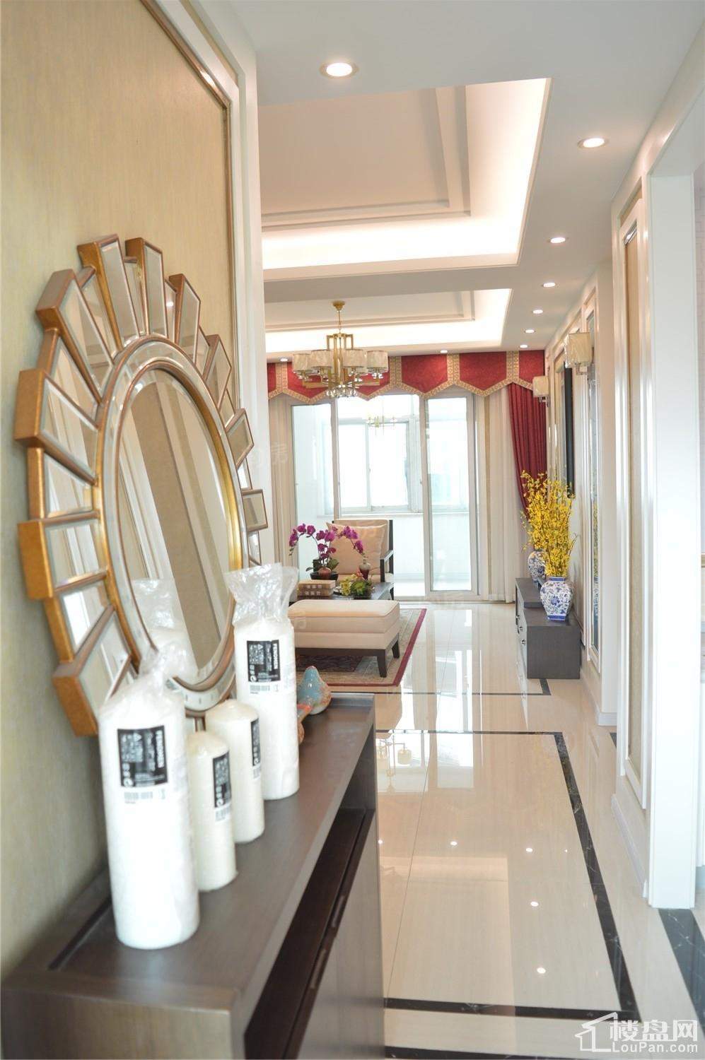 文一名门河畔样板间