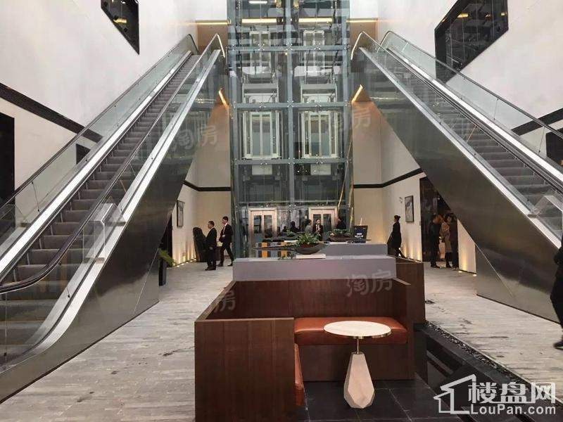 长房云时代实景图
