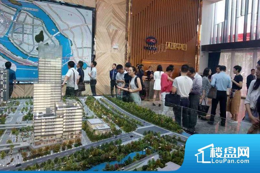 中国铁建·环球中心(商用)实景图