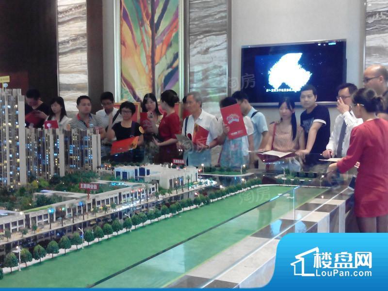 清远时代倾城实景图