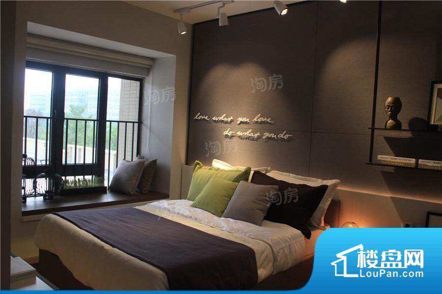 时代春树里实景图