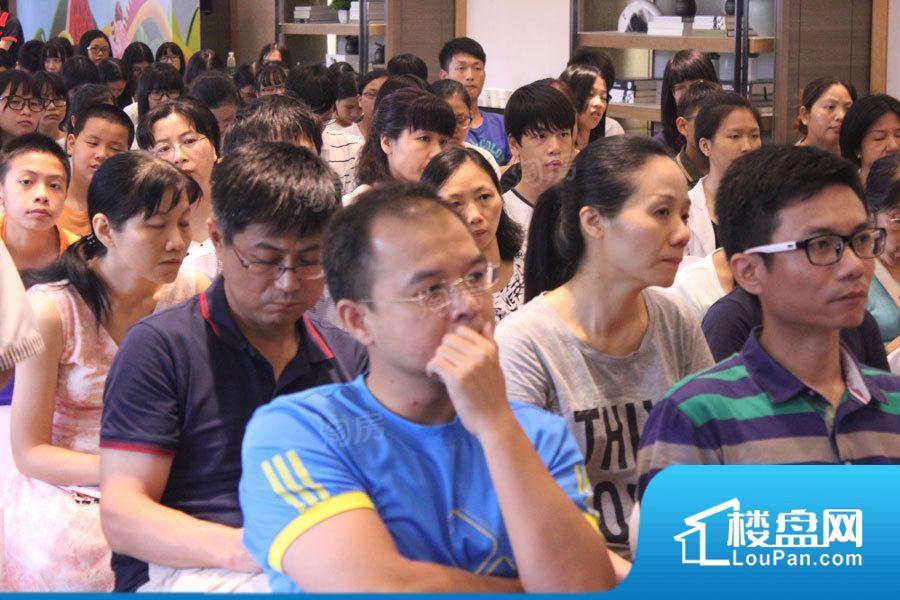 时代水岸实景图