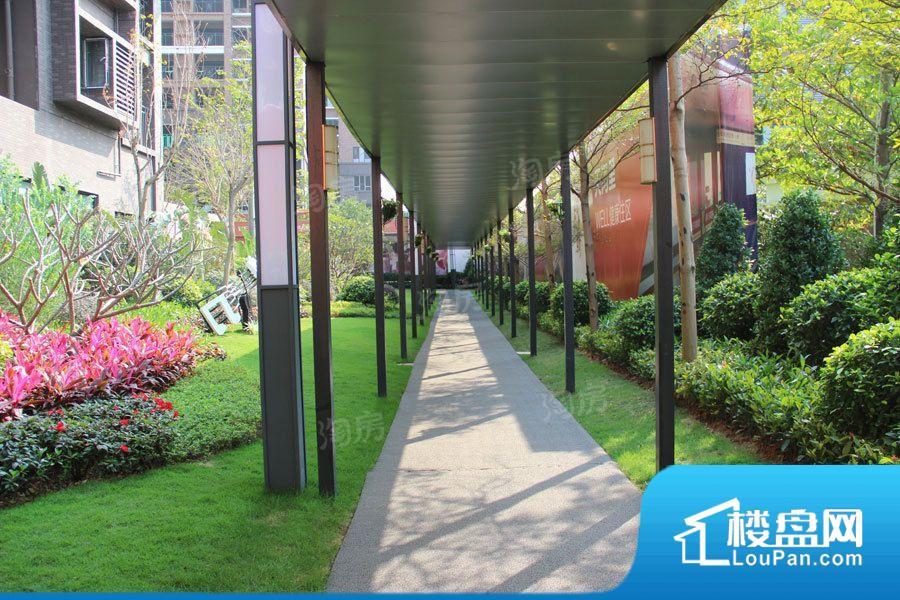 远洋天骄广场效果图