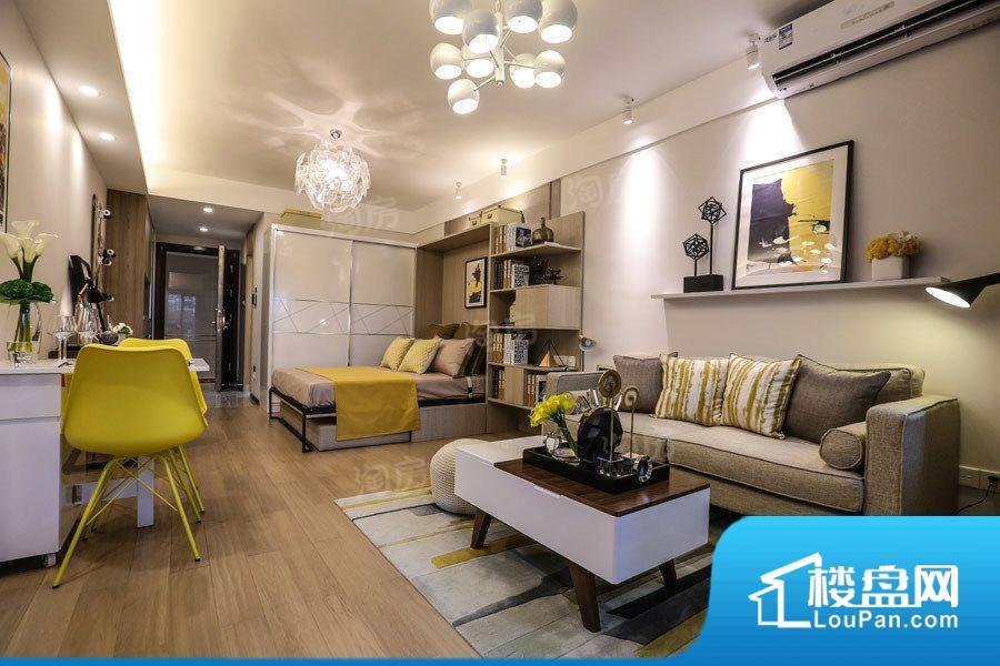 远洋天骄广场实景图