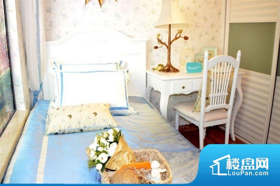 美的花湾城实景图