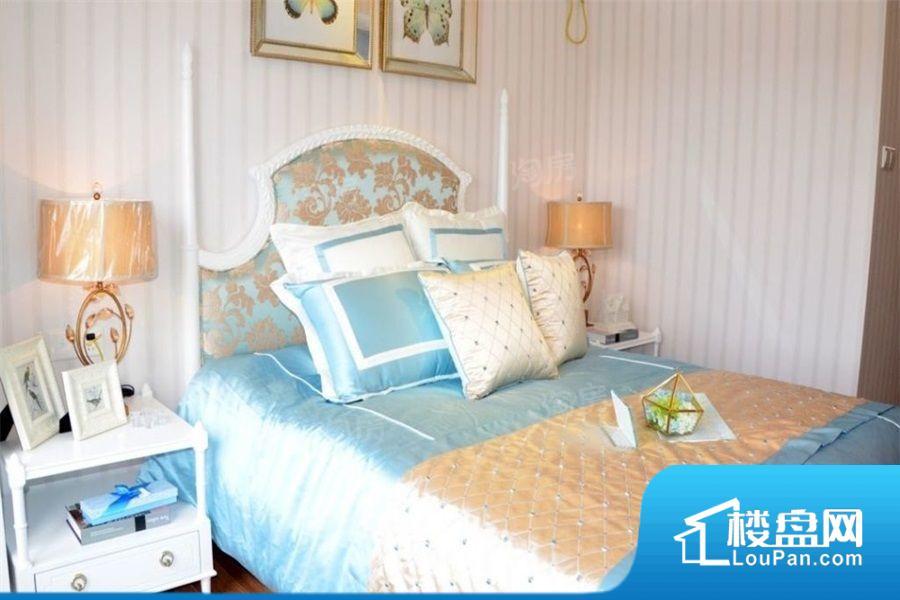 美的花湾城实景图