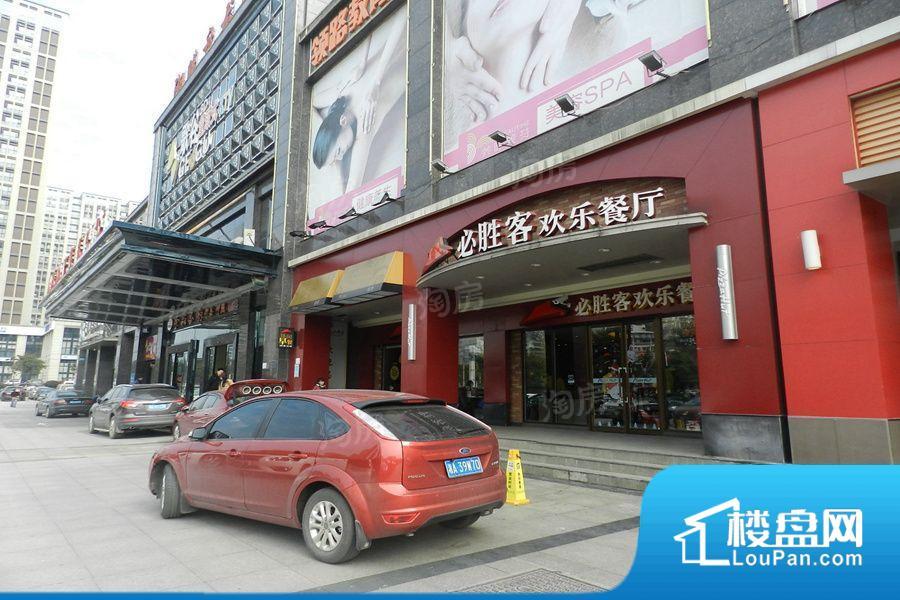 长房八方里效果图