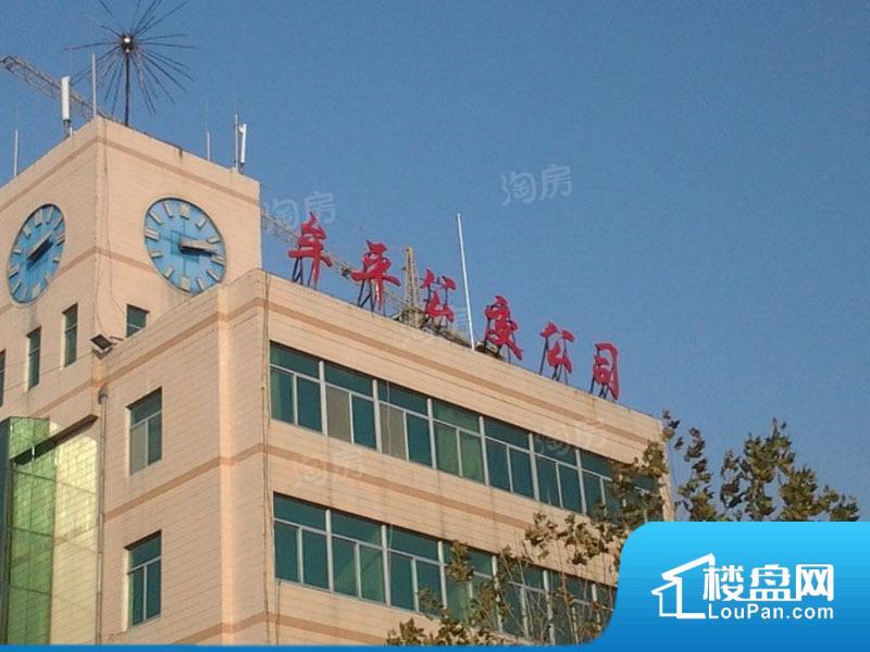 蓝天城市广场效果图