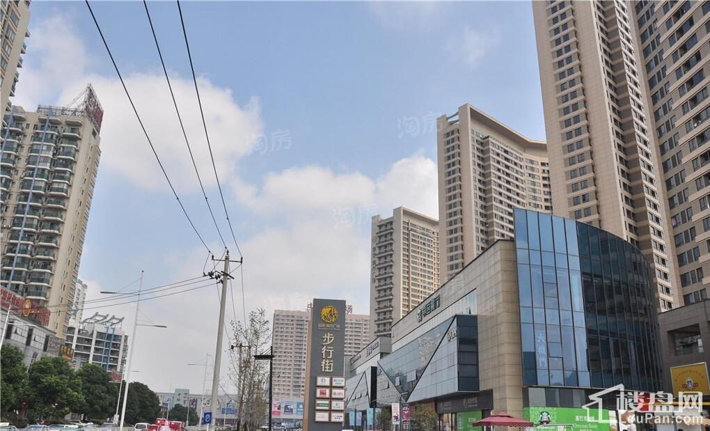 信地城市广场实景图