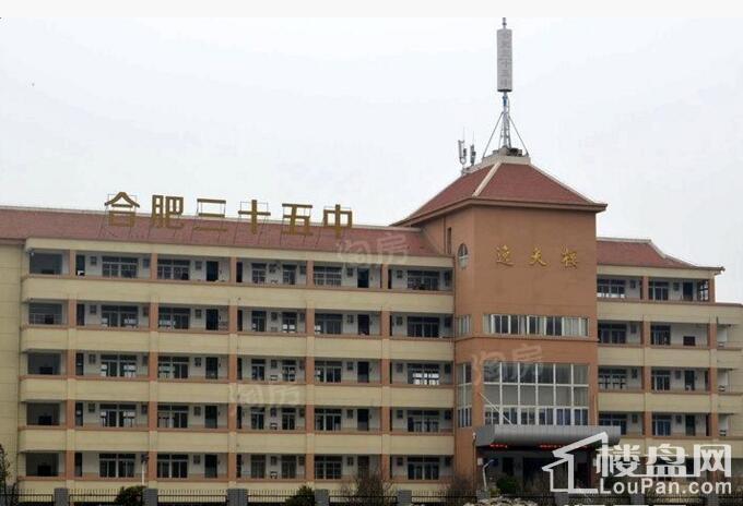 花山堡墅配套图